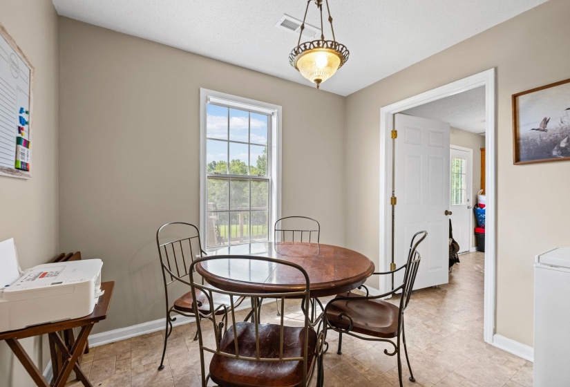 1140 LONG RD, Covington, Tennessee 38019, 3 Bedrooms Bedrooms, 6 Rooms Rooms,2 BathroomsBathrooms,Residential,For Sale,LONG,10223960
