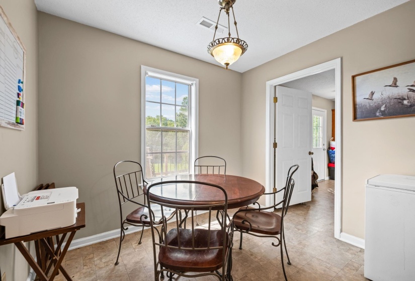 1140 LONG RD, Covington, Tennessee 38019, 3 Bedrooms Bedrooms, 6 Rooms Rooms,2 BathroomsBathrooms,Residential,For Sale,LONG,10223960