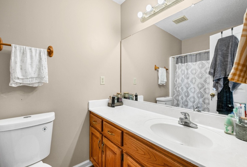 1140 LONG RD, Covington, Tennessee 38019, 3 Bedrooms Bedrooms, 6 Rooms Rooms,2 BathroomsBathrooms,Residential,For Sale,LONG,10223960