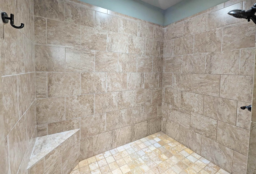 760 SUGAR HILL DR, Moscow, Tennessee 38057, 4 Bedroom Bedrooms, 8 Room Rooms,2.1 BathroomBathrooms,Residential,For Sale,SUGAR HILL,0,10219933