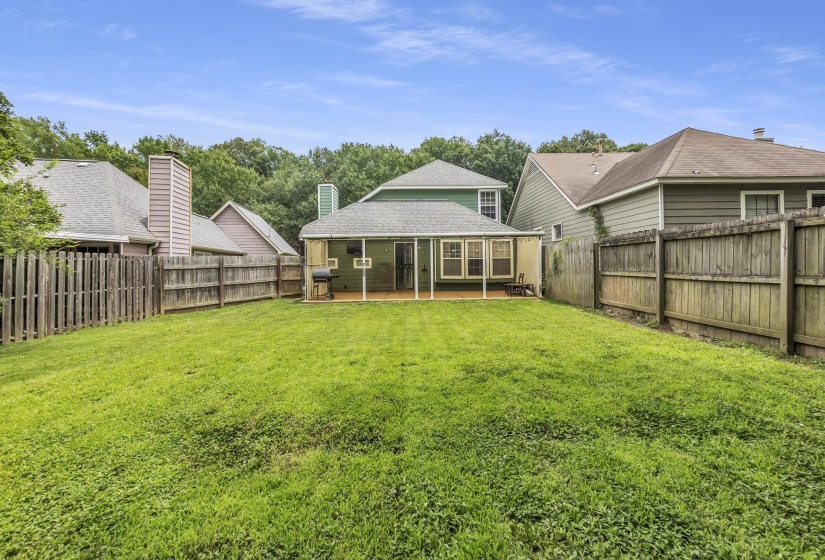 5543 PINE OAK LN, Bartlett, Tennessee 38135, 3 Bedroom Bedrooms, 6 Room Rooms,2 BathroomBathrooms,Residential,For Sale,PINE OAK,0,10223535