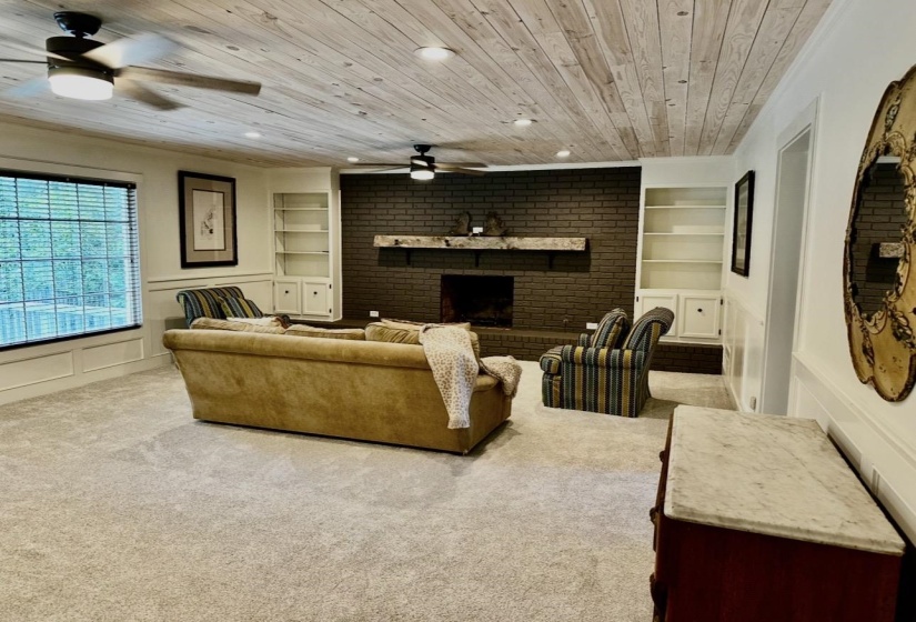 1863 MILLER FARMS RD, Germantown, Tennessee 38138, 5 Bedroom Bedrooms, 1 Room Rooms,4 BathroomBathrooms,Residential,For Sale,MILLER FARMS,0,10223983