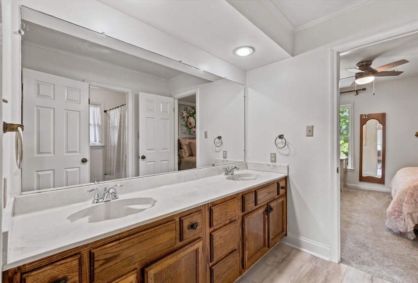 1863 MILLER FARMS RD, Germantown, Tennessee 38138, 5 Bedroom Bedrooms, 1 Room Rooms,4 BathroomBathrooms,Residential,For Sale,MILLER FARMS,0,10223983