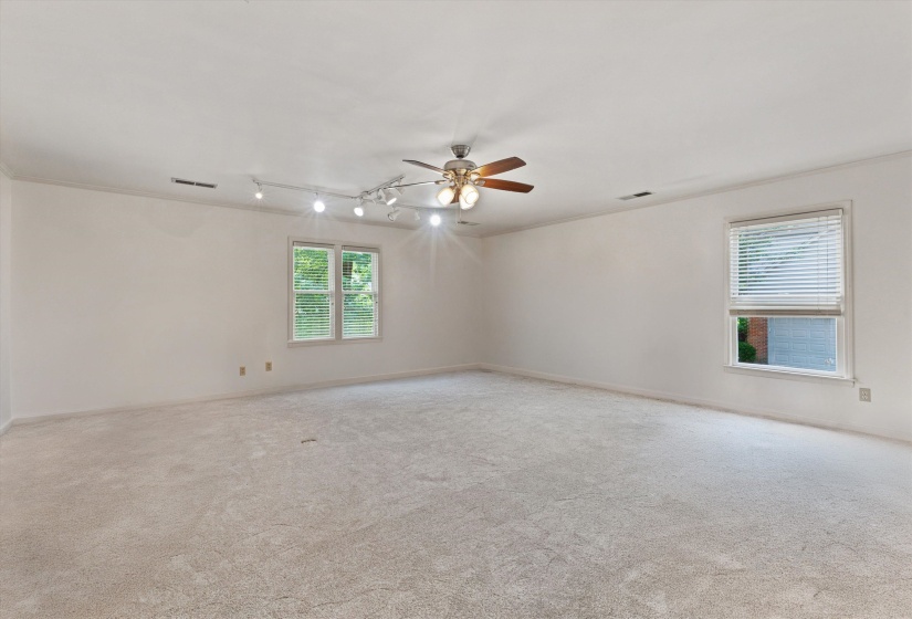 1863 MILLER FARMS RD, Germantown, Tennessee 38138, 5 Bedroom Bedrooms, 1 Room Rooms,4 BathroomBathrooms,Residential,For Sale,MILLER FARMS,0,10223983