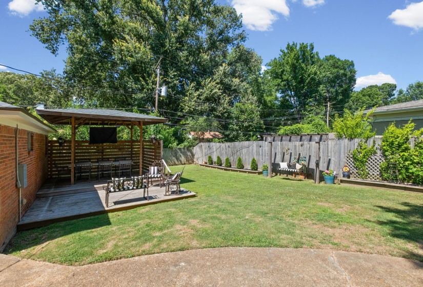 5030 WELCHSHIRE AVE, Memphis, Tennessee 38117, 3 Bedroom Bedrooms, 7 Room Rooms,1.1 BathroomBathrooms,Residential,For Sale,WELCHSHIRE,0,10223984