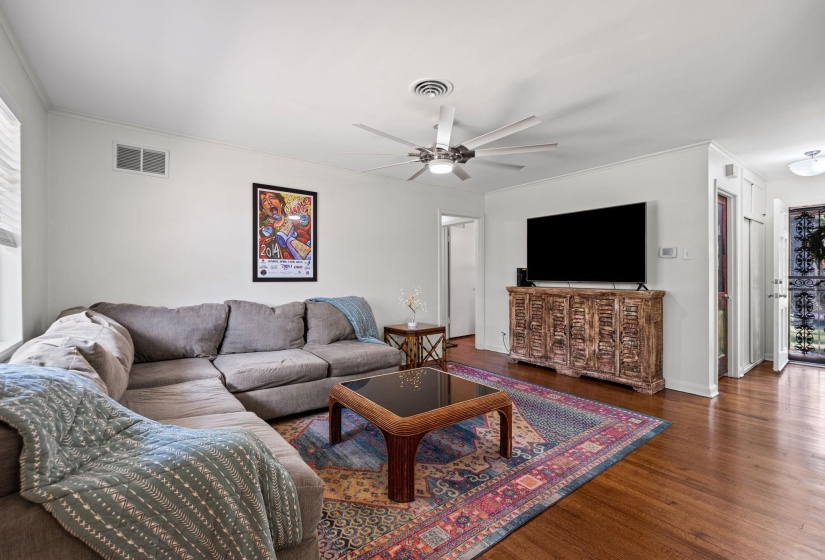5030 WELCHSHIRE AVE, Memphis, Tennessee 38117, 3 Bedroom Bedrooms, 7 Room Rooms,1.1 BathroomBathrooms,Residential,For Sale,WELCHSHIRE,0,10223984