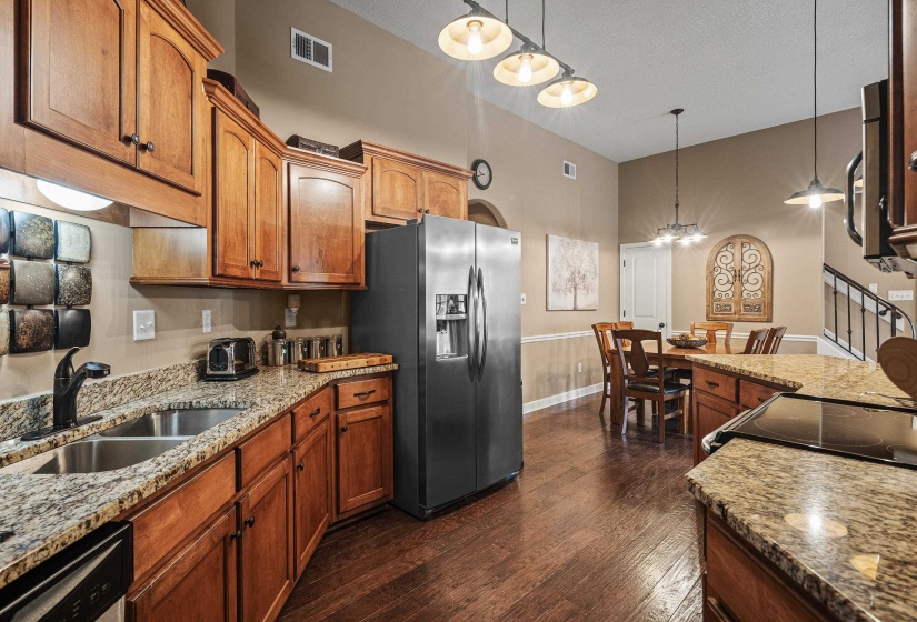 5243 CONIFER VIEW LN, Lakeland, Tennessee 38002, 4 Bedrooms Bedrooms, 8 Rooms Rooms,2 BathroomsBathrooms,Residential,For Sale,CONIFER VIEW,10223990