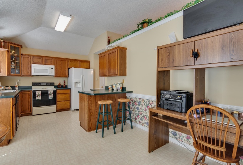 796 RADIANCE DR, Memphis, Tennessee 38018, 3 Bedroom Bedrooms, 6 Room Rooms,2 BathroomBathrooms,Residential,For Sale,RADIANCE,0,10224000