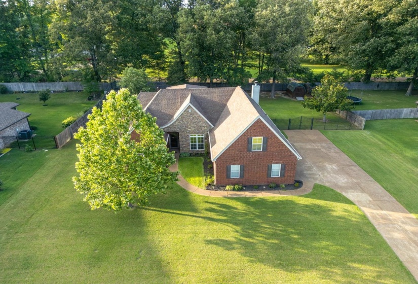400 EAGLE VALLEY DR, Oakland, Tennessee 38060, 3 Bedroom Bedrooms, 9 Room Rooms,2.1 BathroomBathrooms,Residential,For Sale,EAGLE VALLEY,0,10224007
