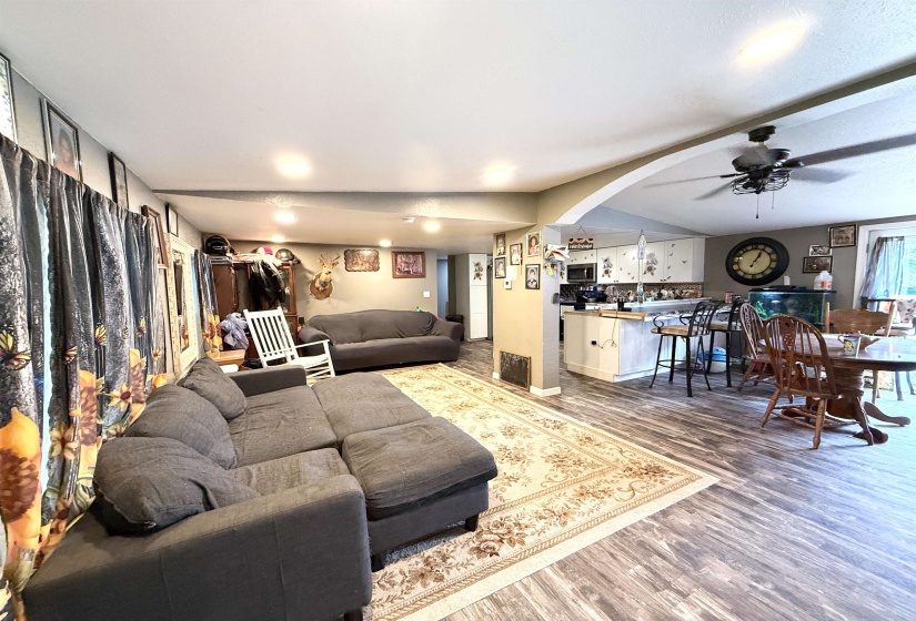 4239 CONCORD RD, Gates, Tennessee 38037-4637, 5 Bedroom Bedrooms, 9 Room Rooms,2 BathroomBathrooms,Residential,For Sale,CONCORD,0,10224009
