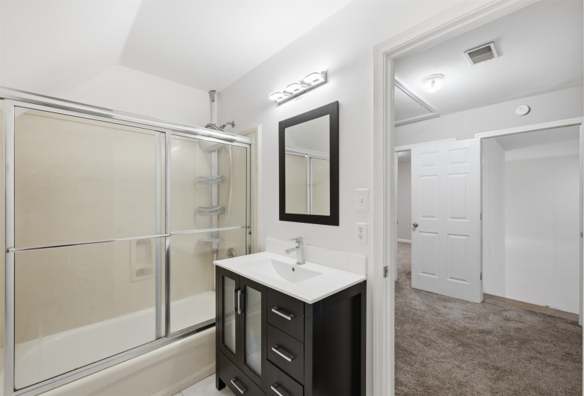 96 BERRYFIELD CV, Collierville, Tennessee 38017, 4 Bedroom Bedrooms, 7 Room Rooms,2.1 BathroomBathrooms,Residential,For Sale,BERRYFIELD,0,10224018