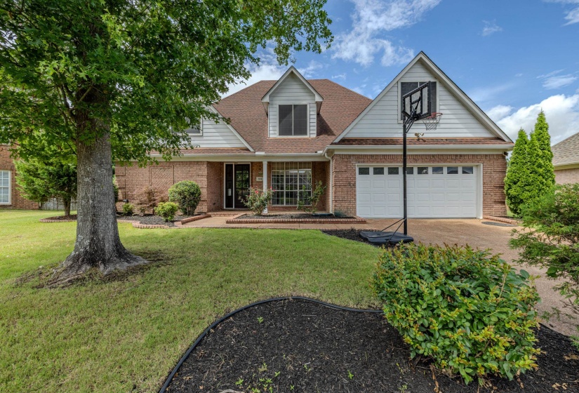 96 BERRYFIELD CV, Collierville, Tennessee 38017, 4 Bedroom Bedrooms, 7 Room Rooms,2.1 BathroomBathrooms,Residential,For Sale,BERRYFIELD,0,10224018