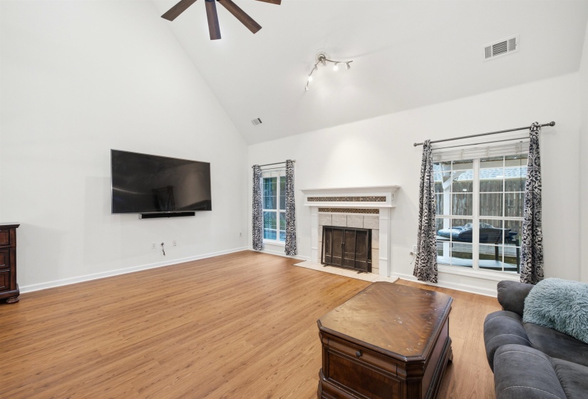 96 BERRYFIELD CV, Collierville, Tennessee 38017, 4 Bedroom Bedrooms, 7 Room Rooms,2.1 BathroomBathrooms,Residential,For Sale,BERRYFIELD,0,10224018