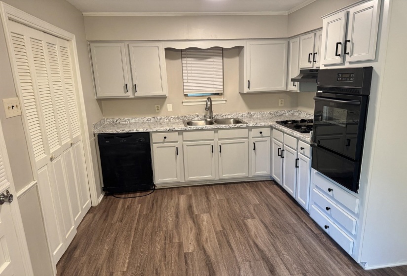 5433 LOCH LOMOND RD, Memphis, Tennessee 38116, 3 Bedroom Bedrooms, 5 Room Rooms,1 BathroomBathrooms,Residential,For Sale,LOCH LOMOND,0,10224024