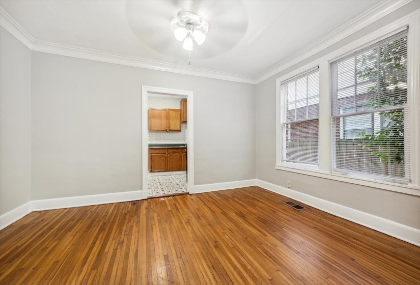 1337 HARBERT AVE, Memphis, Tennessee 38104, 3 Bedrooms Bedrooms, ,1 BathroomBathrooms,Duplexes,For Sale,HARBERT,10224042