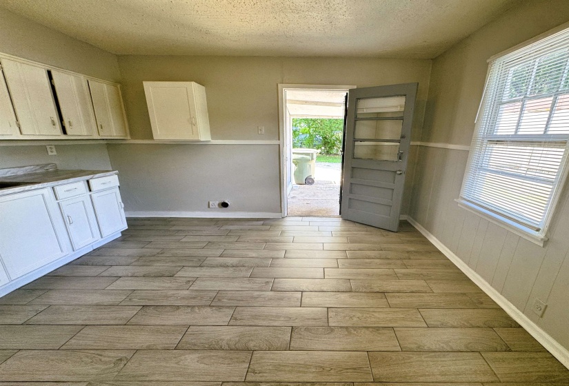 4374 DEBORAH AVE, Memphis, Tennessee 38108, 2 Bedrooms Bedrooms, 4 Rooms Rooms,1 BathroomBathrooms,Rental Properties,For Sale,DEBORAH,10224029