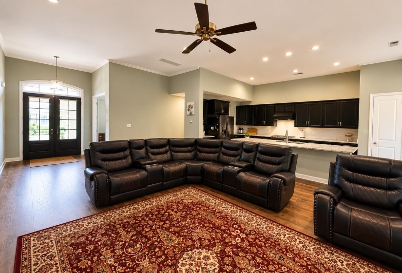1157 MOUNTAIN SIDE DR, Collierville, Tennessee 38017, 5 Bedrooms Bedrooms, 10 Rooms Rooms,3.1 BathroomsBathrooms,Rental Properties,For Sale,MOUNTAIN SIDE,10224057
