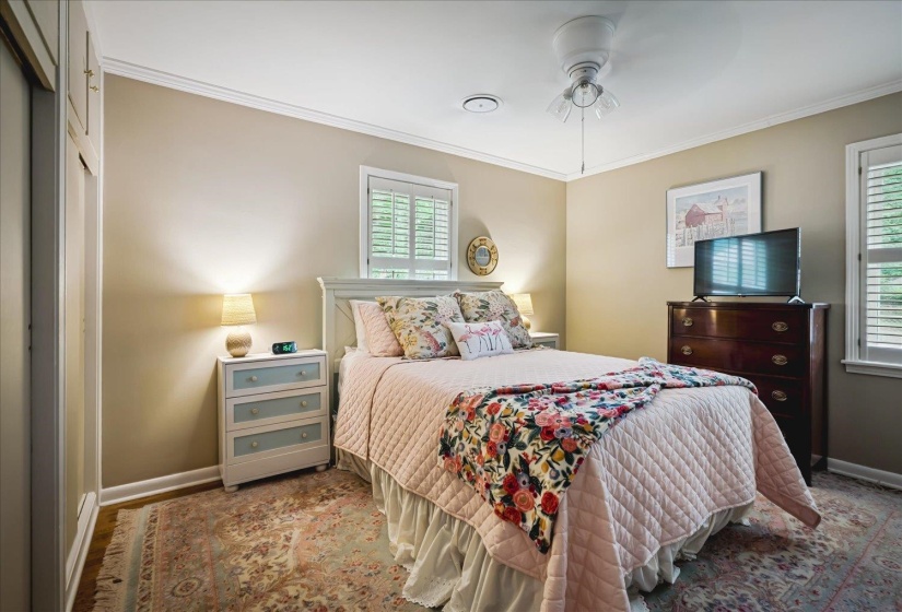 4927 DEE RD, Memphis, Tennessee 38117, 3 Bedroom Bedrooms, 7 Room Rooms,2 BathroomBathrooms,Residential,For Sale,DEE,0,10223437