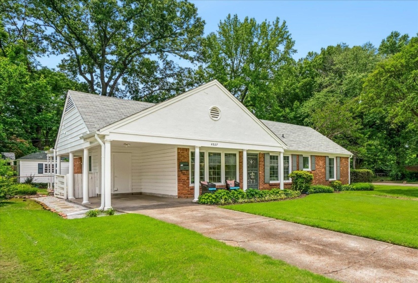 4927 DEE RD, Memphis, Tennessee 38117, 3 Bedroom Bedrooms, 7 Room Rooms,2 BathroomBathrooms,Residential,For Sale,DEE,0,10223437