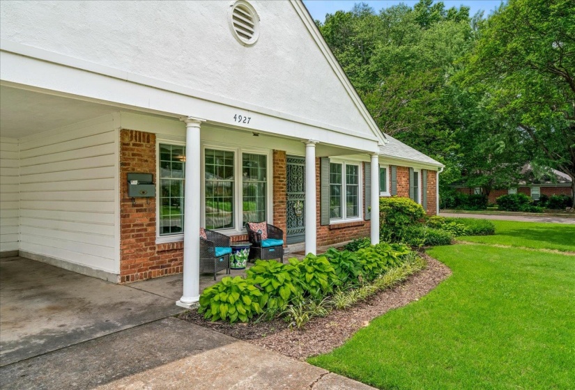 4927 DEE RD, Memphis, Tennessee 38117, 3 Bedroom Bedrooms, 7 Room Rooms,2 BathroomBathrooms,Residential,For Sale,DEE,0,10223437