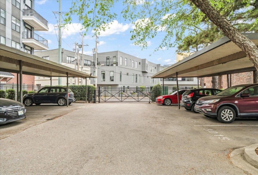 4 MINA AVE, Memphis, Tennessee 38103, 2 Bedroom Bedrooms, 5 Room Rooms,2.1 BathroomBathrooms,Residential,For Sale,MINA,0,10224038