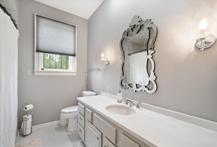 624 TREZEVANT ST, Memphis, Tennessee 38112, 4 Bedroom Bedrooms, 11 Room Rooms,3.1 BathroomBathrooms,Residential,For Sale,TREZEVANT,0,10224040