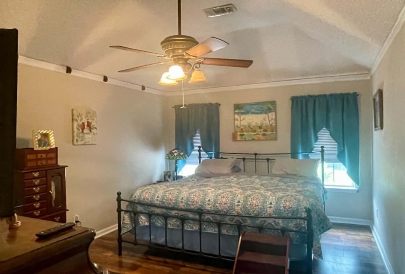 50 VILLAGE DR, Oakland, Tennessee 38060, 3 Bedrooms Bedrooms, 5 Rooms Rooms,2 BathroomsBathrooms,Residential,For Sale,VILLAGE,10224043