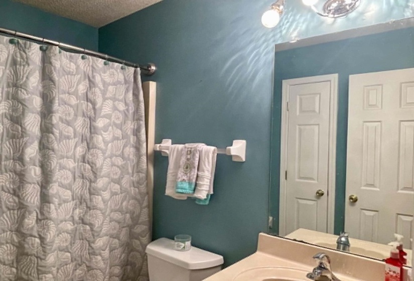 50 VILLAGE DR, Oakland, Tennessee 38060, 3 Bedrooms Bedrooms, 5 Rooms Rooms,2 BathroomsBathrooms,Residential,For Sale,VILLAGE,10224043