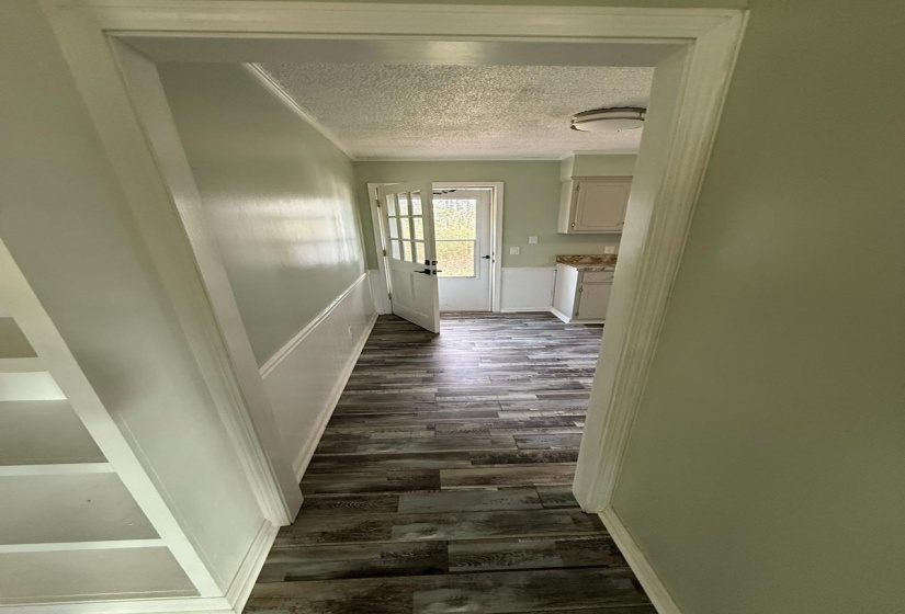 309 KIRKPATRICK DR, Selmer, Tennessee 38375-1806, 3 Bedroom Bedrooms, 8 Room Rooms,3 BathroomBathrooms,Residential,For Sale,KIRKPATRICK,0,10224046