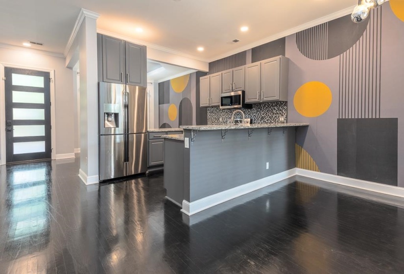 528 MONTEIGNE BLVD, Memphis, Tennessee 38103, 3 Bedrooms Bedrooms, 7 Rooms Rooms,2.1 BathroomsBathrooms,Residential,For Sale,MONTEIGNE,10224053