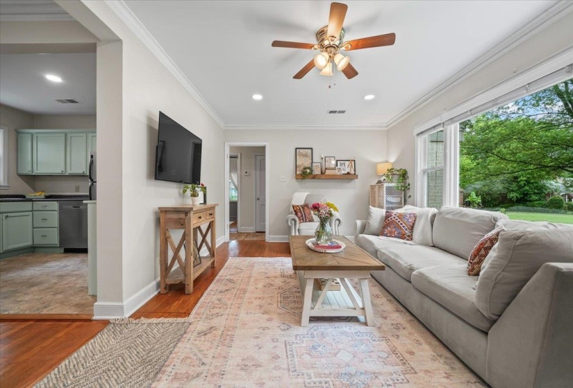 3175 NORTHWOOD DR, Memphis, Tennessee 38111, 2 Bedrooms Bedrooms, 5 Rooms Rooms,1 BathroomBathrooms,Residential,For Sale,NORTHWOOD,10224059