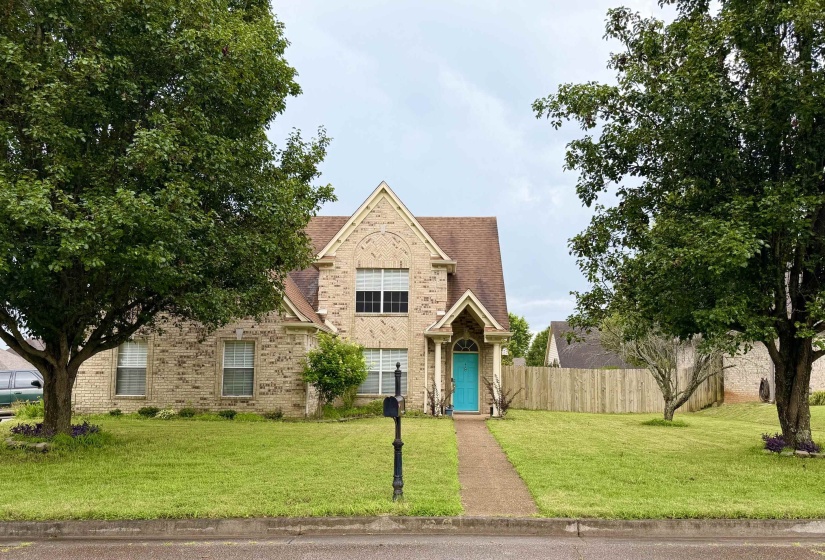 240 MAGNOLIA GARDEN LN, Oakland, Tennessee 38060, 4 Bedroom Bedrooms, 7 Room Rooms,2.1 BathroomBathrooms,Rental Properties,For Sale,MAGNOLIA GARDEN,0,10224081