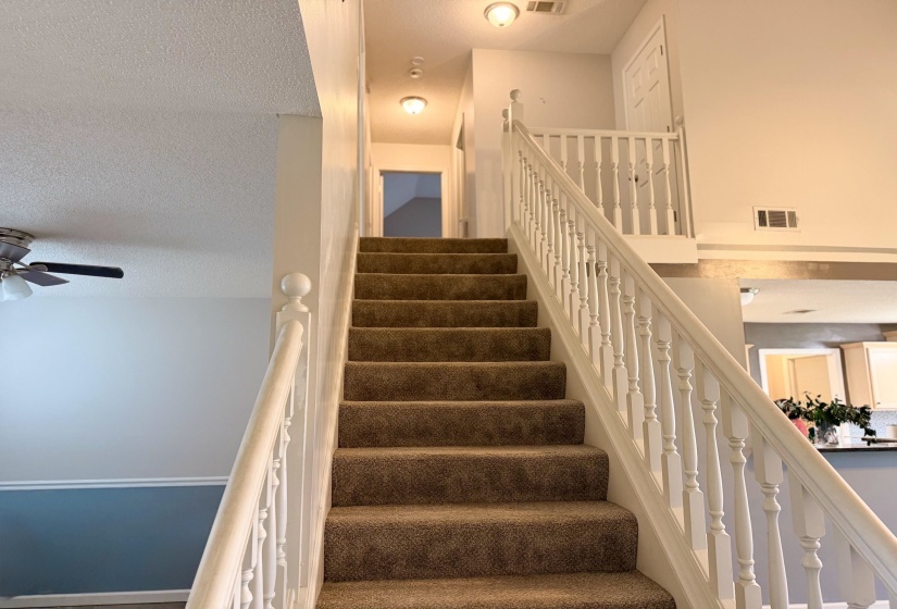 240 MAGNOLIA GARDEN LN, Oakland, Tennessee 38060, 4 Bedroom Bedrooms, 7 Room Rooms,2.1 BathroomBathrooms,Rental Properties,For Sale,MAGNOLIA GARDEN,0,10224081