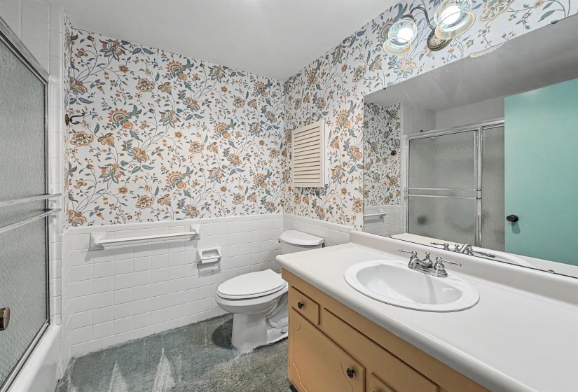 475 HIGHLAND ST, Memphis, Tennessee 38122, 3 Bedrooms Bedrooms, 5 Rooms Rooms,3 BathroomsBathrooms,Residential,For Sale,HIGHLAND,10224067
