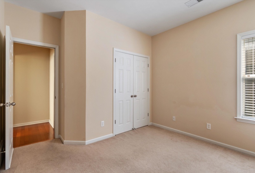 1365 HARBOR PARK DR, Memphis, Tennessee 38103, 3 Bedroom Bedrooms, 5 Room Rooms,2 BathroomBathrooms,Residential,For Sale,HARBOR PARK,0,10224077