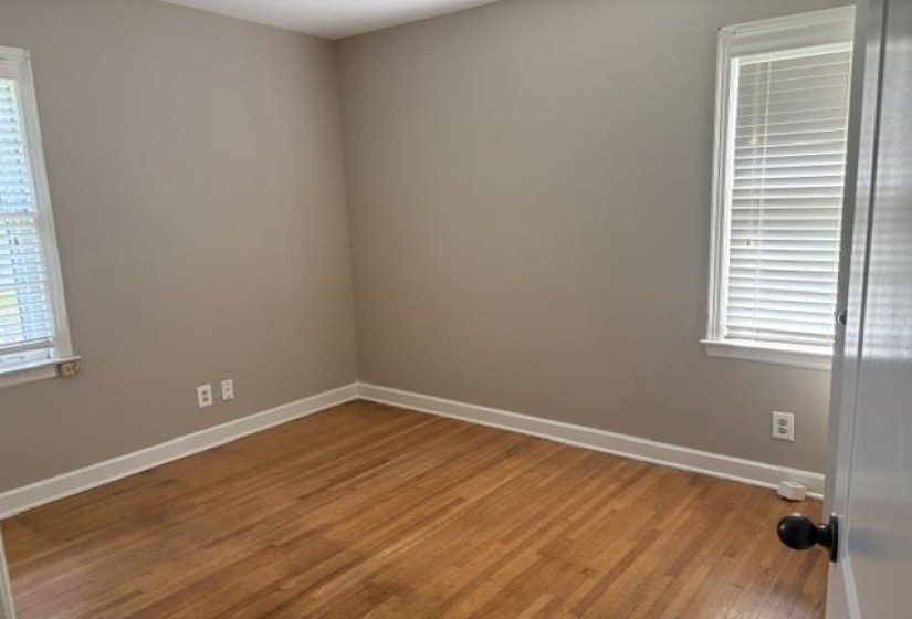 4951 HUMMINGBIRD LN, Memphis, Tennessee 38117, 3 Bedroom Bedrooms, 6 Room Rooms,1 BathroomBathrooms,Residential,For Sale,HUMMINGBIRD,0,10224084