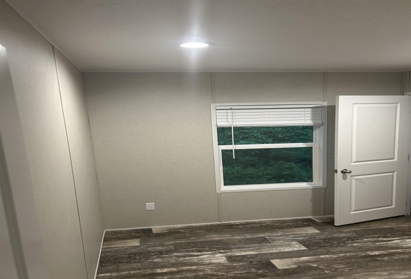 4080 PYBURNS DR, Savannah, Tennessee 38372, 3 Bedrooms Bedrooms, 6 Rooms Rooms,2 BathroomsBathrooms,Residential,For Sale,PYBURNS,10224090