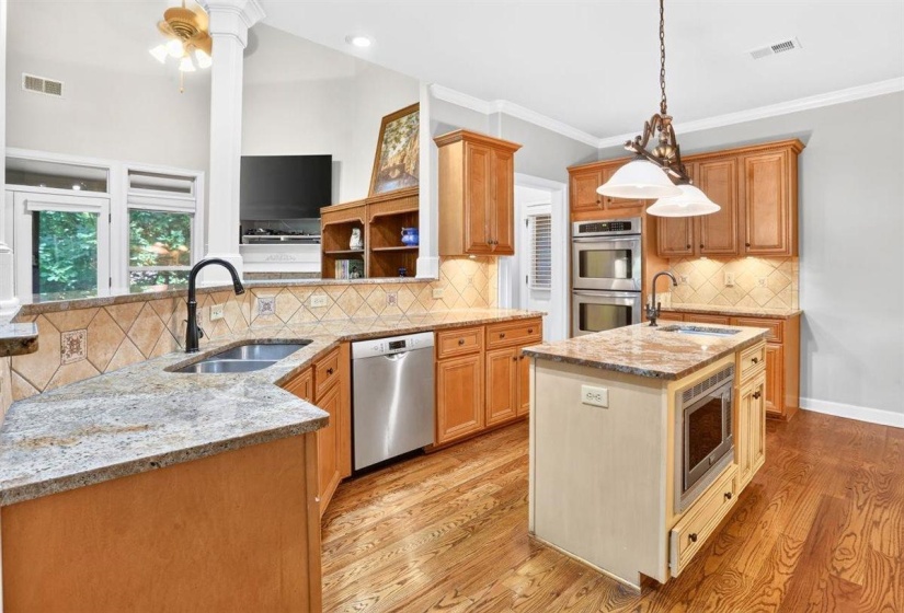 9797 WINDWARD SLOPE CV, Lakeland, Tennessee 38002-8192, 4 Bedroom Bedrooms, 13 Room Rooms,4 BathroomBathrooms,Residential,For Sale,WINDWARD SLOPE,0,10224094