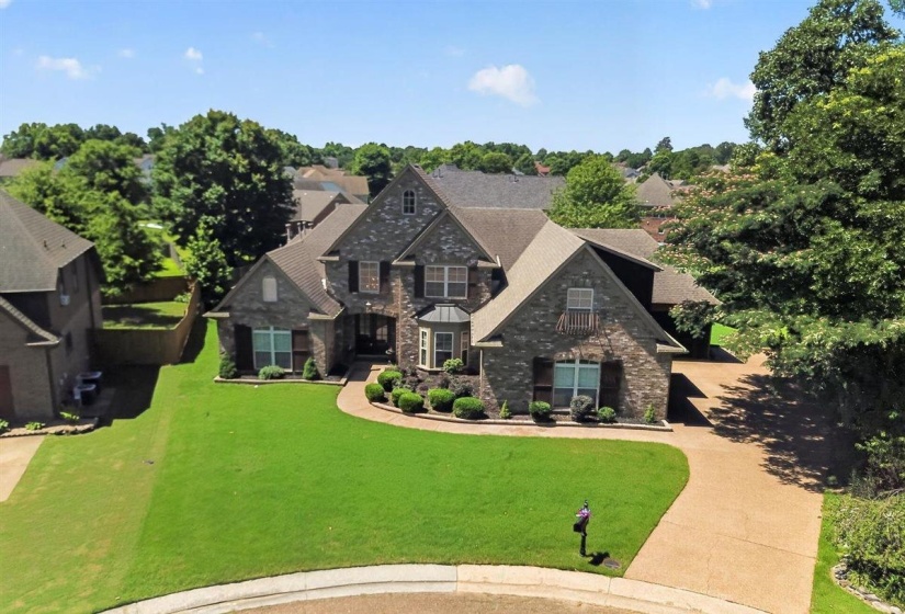 9797 WINDWARD SLOPE CV, Lakeland, Tennessee 38002-8192, 4 Bedroom Bedrooms, 13 Room Rooms,4 BathroomBathrooms,Residential,For Sale,WINDWARD SLOPE,0,10224094