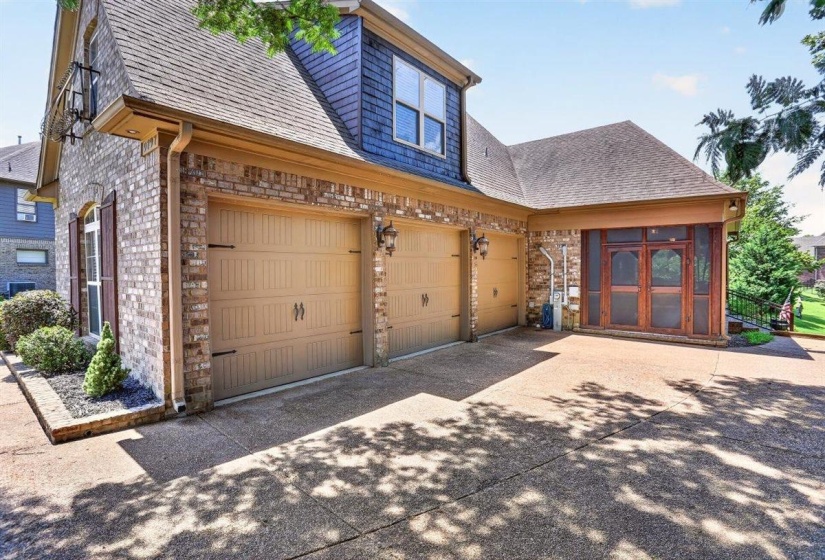9797 WINDWARD SLOPE CV, Lakeland, Tennessee 38002-8192, 4 Bedroom Bedrooms, 13 Room Rooms,4 BathroomBathrooms,Residential,For Sale,WINDWARD SLOPE,0,10224094