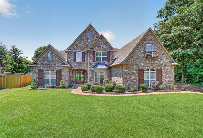 9797 WINDWARD SLOPE CV, Lakeland, Tennessee 38002-8192, 4 Bedroom Bedrooms, 13 Room Rooms,4 BathroomBathrooms,Residential,For Sale,WINDWARD SLOPE,0,10224094