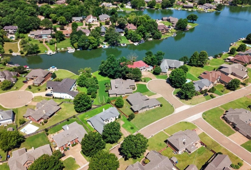 9797 WINDWARD SLOPE CV, Lakeland, Tennessee 38002-8192, 4 Bedroom Bedrooms, 13 Room Rooms,4 BathroomBathrooms,Residential,For Sale,WINDWARD SLOPE,0,10224094