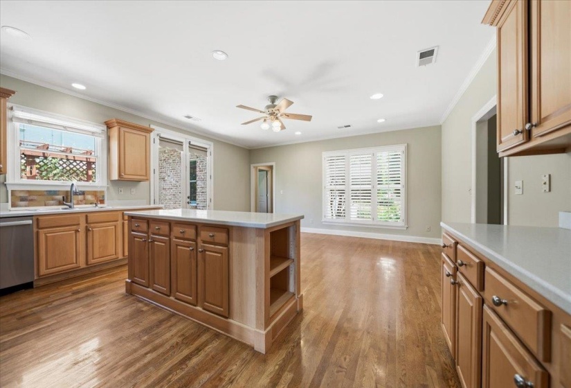 10211 CARNEGIE CLUB DR, Collierville, Tennessee 38017, 4 Bedroom Bedrooms, 9 Room Rooms,3 BathroomBathrooms,Residential,For Sale,CARNEGIE CLUB,0,10224097