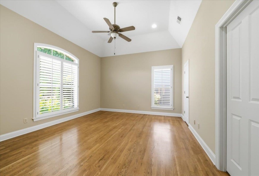 10211 CARNEGIE CLUB DR, Collierville, Tennessee 38017, 4 Bedroom Bedrooms, 9 Room Rooms,3 BathroomBathrooms,Residential,For Sale,CARNEGIE CLUB,0,10224097