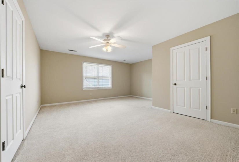 10211 CARNEGIE CLUB DR, Collierville, Tennessee 38017, 4 Bedroom Bedrooms, 9 Room Rooms,3 BathroomBathrooms,Residential,For Sale,CARNEGIE CLUB,0,10224097