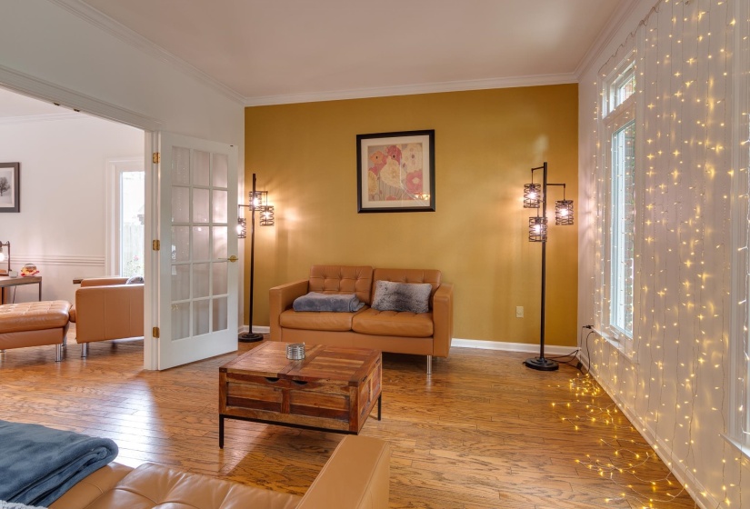 Hardwood-style flooring throughout