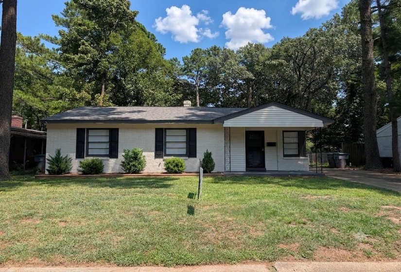 556 HERZL ST, Memphis, Tennessee 38117, 3 Bedroom Bedrooms, 6 Room Rooms,1 BathroomBathrooms,Residential,For Sale,HERZL,0,10222799