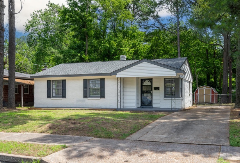 556 HERZL ST, Memphis, Tennessee 38117, 3 Bedroom Bedrooms, 6 Room Rooms,1 BathroomBathrooms,Residential,For Sale,HERZL,0,10222799