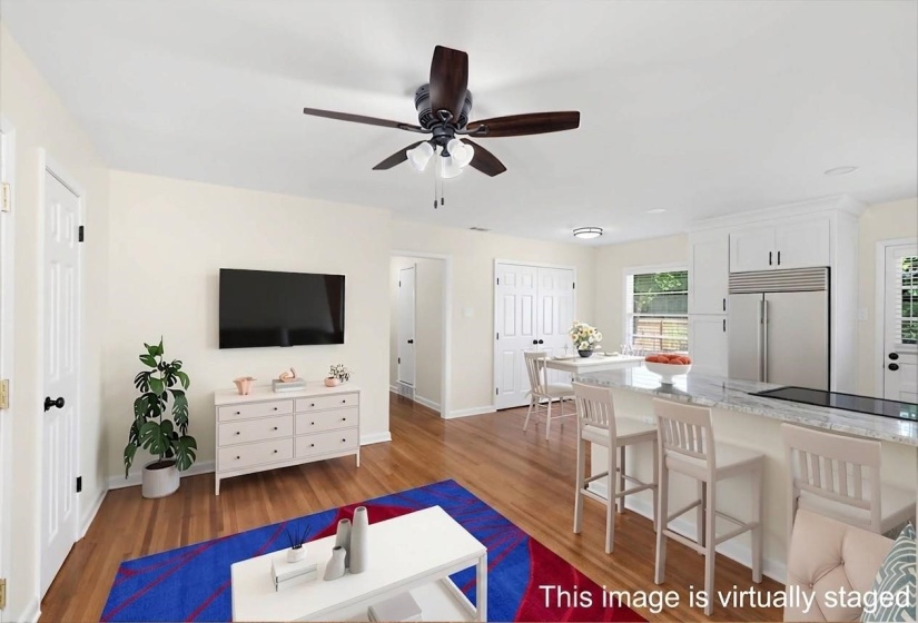 556 HERZL ST, Memphis, Tennessee 38117, 3 Bedroom Bedrooms, 6 Room Rooms,1 BathroomBathrooms,Residential,For Sale,HERZL,0,10222799