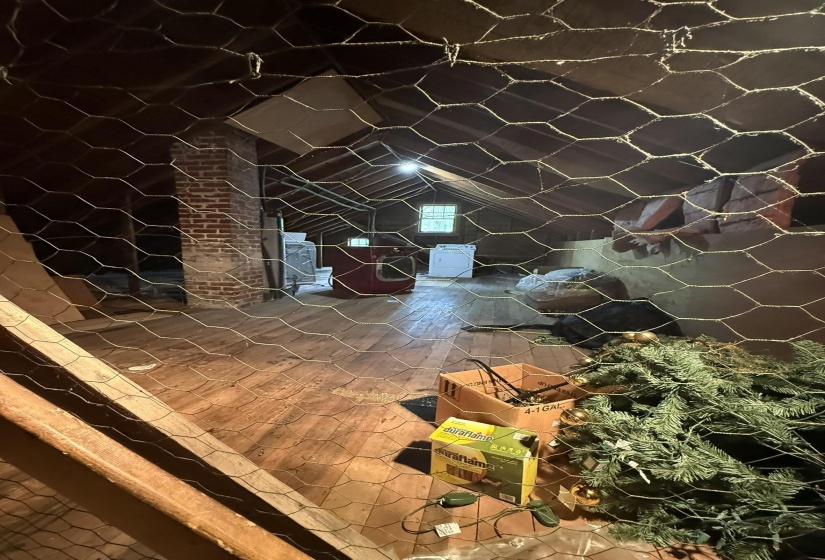 1594 PARKWAY AVE, Memphis, Tennessee 38112, 2 Bedroom Bedrooms, 0 ,1 BathroomBathrooms,Duplexes,For Sale,PARKWAY,0,10224102